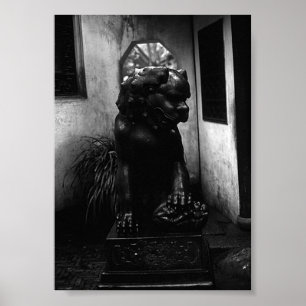 Antik kinesisk staty från Shanghai Yuyuan trädgård Poster