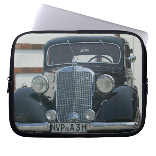 antik Mercedes Laptop Sleeve (Framsidan)