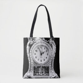 Antik silverklocka tygkasse