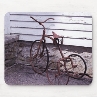 Antik trehjuling musmatta