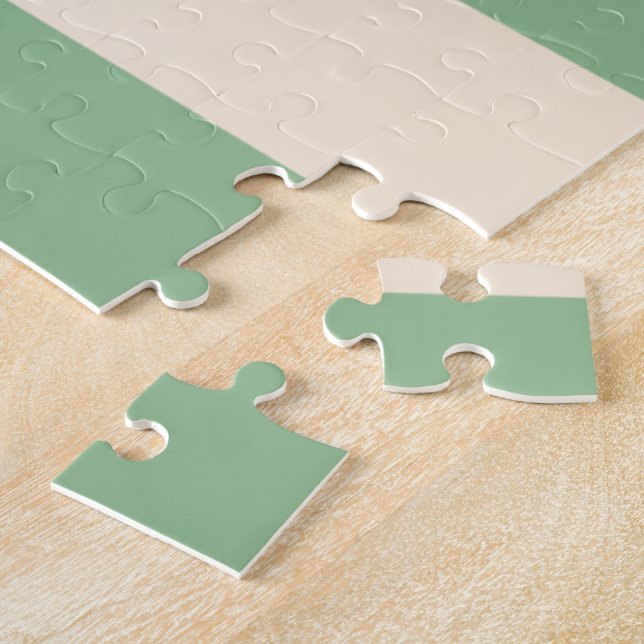 Antikvitetsvit och mörk havsgröna ränder pussel (Sidan)