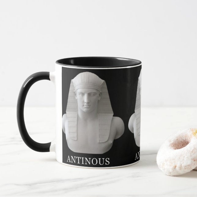Antinous-mugg Mugg (Med munk)