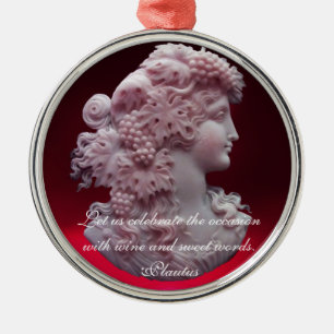 ANTIQUE CAMEO, DAM MED DRUVOR VIN JULGRANSPRYDNAD METALL