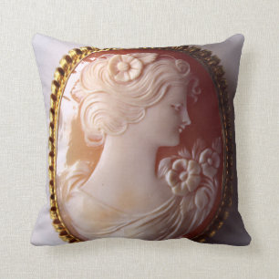 Antique Cameo Kudde