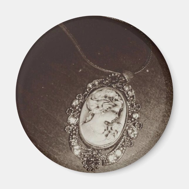 Antique Cameo Magnet (Framsidan)