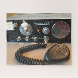 Antique Courier 1M Citizens Band Ham Radio Photo Pussel