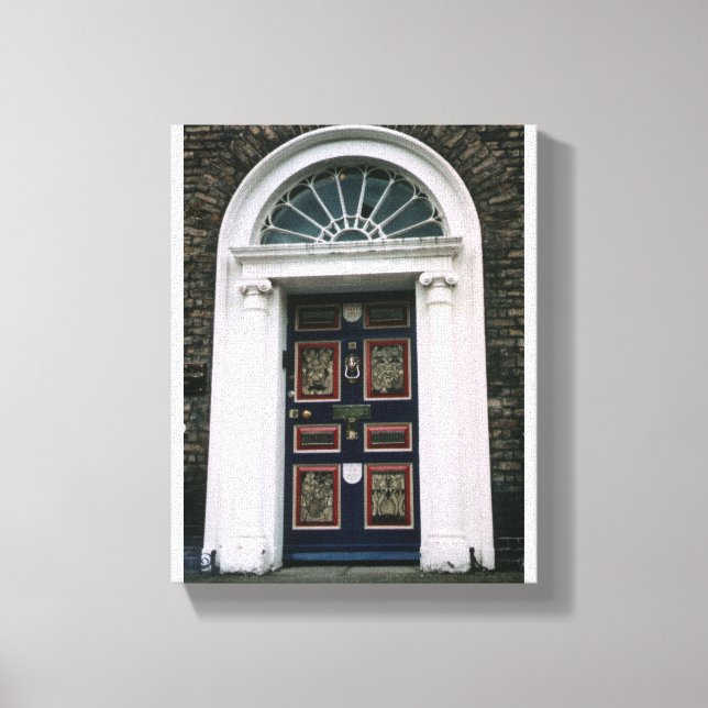 Antique Dublin door, Merrion Square Canvastryck (Framsida)