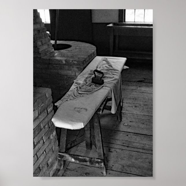 Antique Järn Board Black and White Photo Poster (Framsidan)