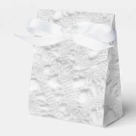 Antique Lacy Doily Presentaskar