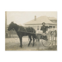 Antique Mail Buggy Postman Levererar e-postfoto