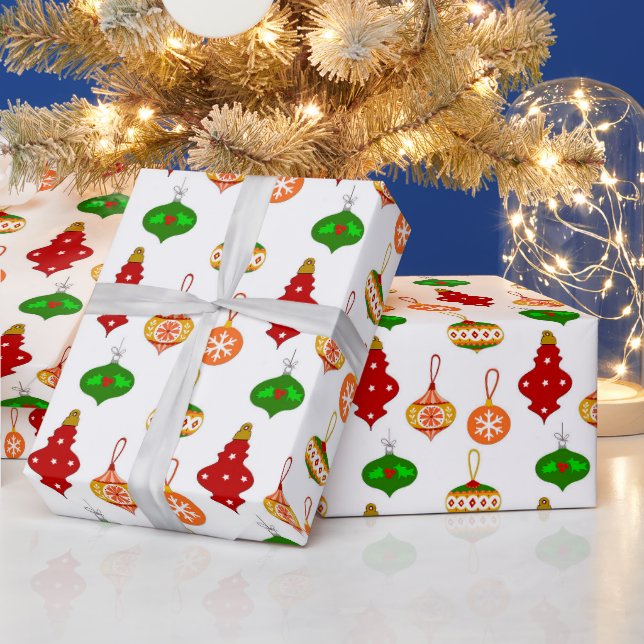 Antique Ornament Mönster in Red, Grönt and White Presentpapper (Helgdagar)