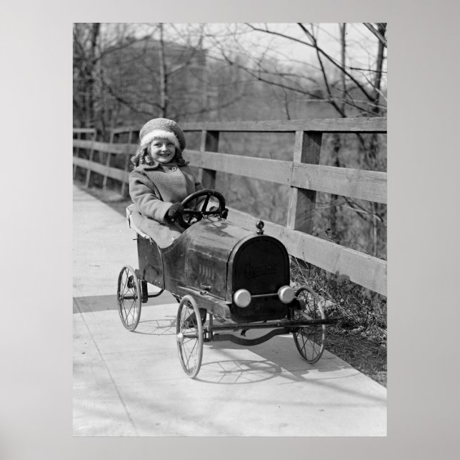 Antique Pedal Car, 1922 Poster (Framsidan)