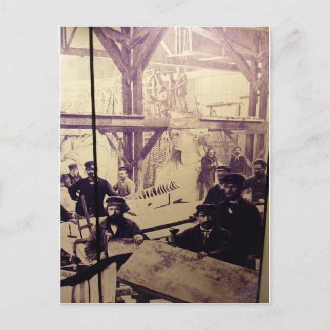 Antique Photo Frihetsgudinnan Factory Vykort (Framsida)