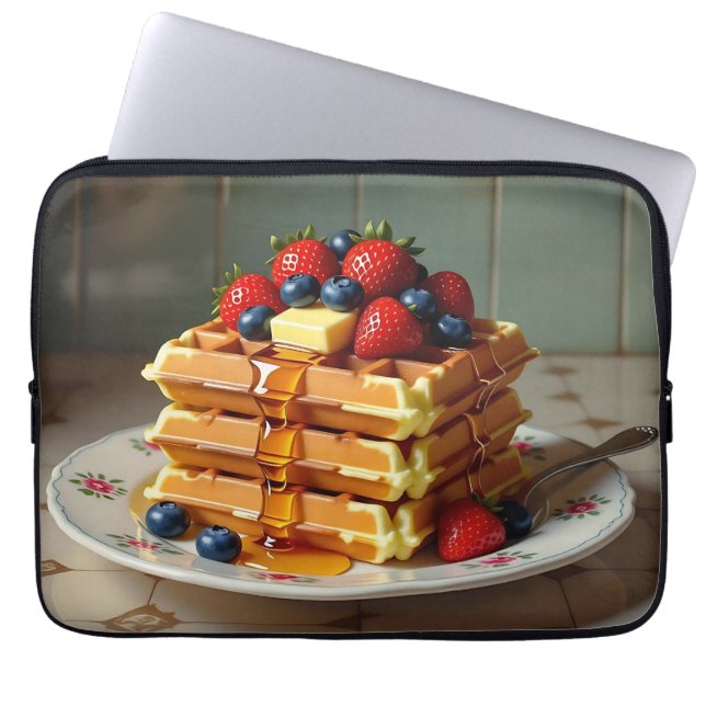 Antique Plate of Waffles with Strawberries  Laptop Fodral (Framsidan)