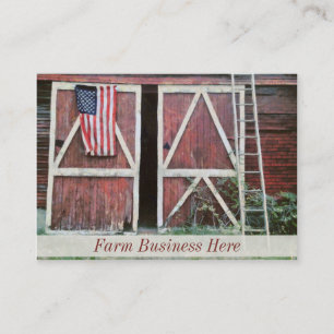 Antique Red Barn Doors with a Flagga and Old Ladde Visitkort