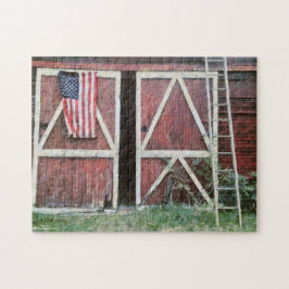 Antique Red Barn-dörrar med Flagga & Orchard Ladde Pussel