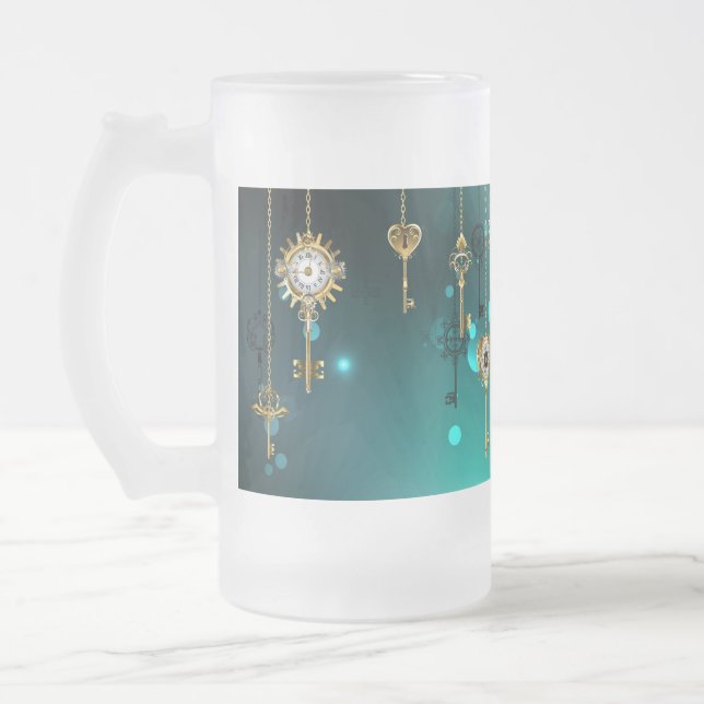 Antique Skeleton Nycklar on Grönt Background Frostat Ölglas (Vänster)