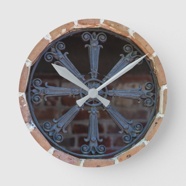 Antique Southern Wrought Iron Window Guard   Rund Klocka (Framsida)