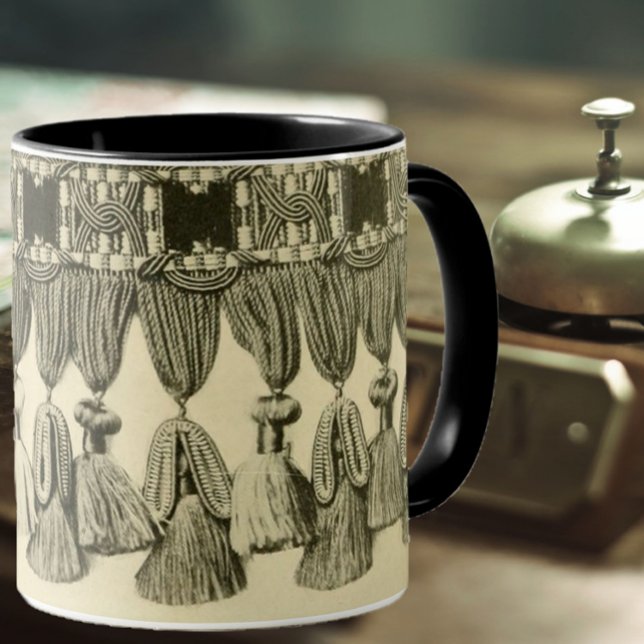 Antique tassel snöre, mönster sektorian guld mugg (Skapare uppladdad)
