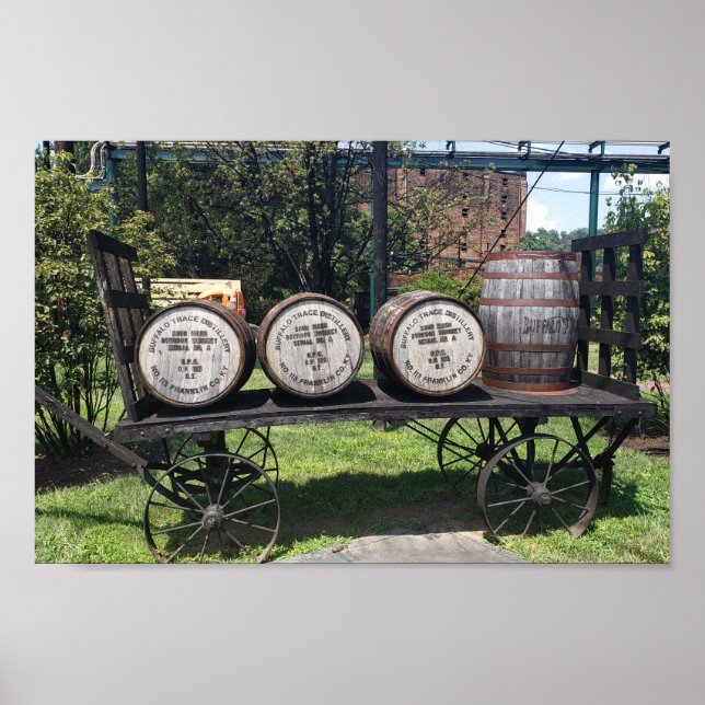 Antique Wagon med Bourbon Barrels Poster (Framsidan)