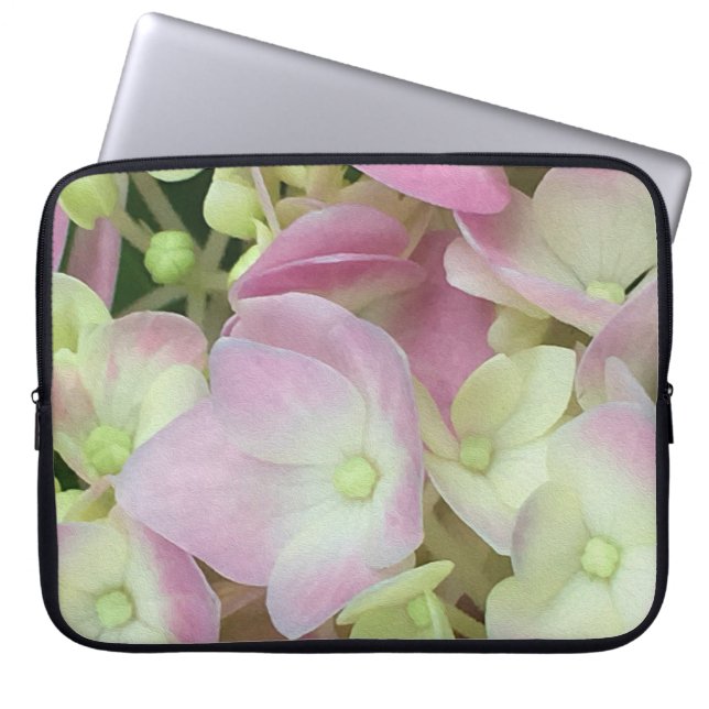 Antique White and Dusty Rosa Hydrangea Petals Laptop Fodral (Framsidan)