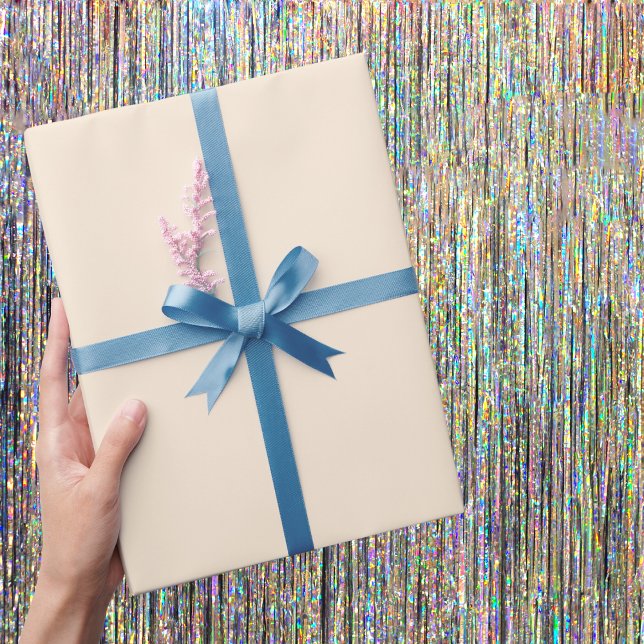 Antique White Solid Färg Presentpapper (Skapare uppladdad)