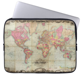 Antique World Map av John Colton, circa 1854 Laptop Sleeve