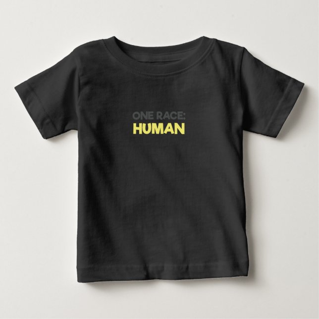 Antirasism En Ras Mänsklig  T Shirt (Framsida)