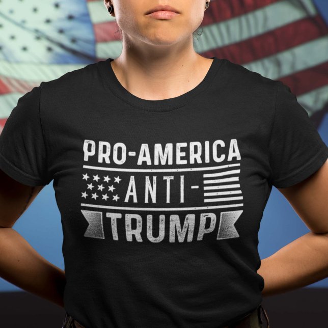 Antitrumpump för ProAmerica T Shirt (Skapare uppladdad)