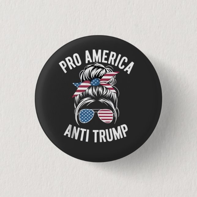 Antitrumpursen mot Amerika USA flagga Resistent Knapp (Framsida)