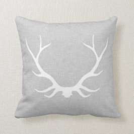 Antlers on grått linen kudde