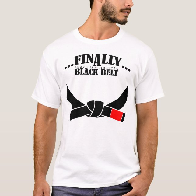 Äntligen en BJJ Black Bälte! Tee (Framsida)
