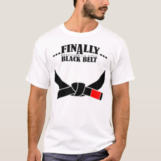 Äntligen en BJJ Black Bälte! Tee Shirt