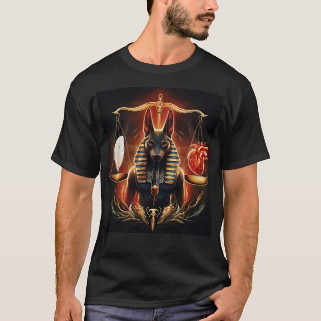 Anubis: Egyptisk Dödsgud T Shirt (Framsida)