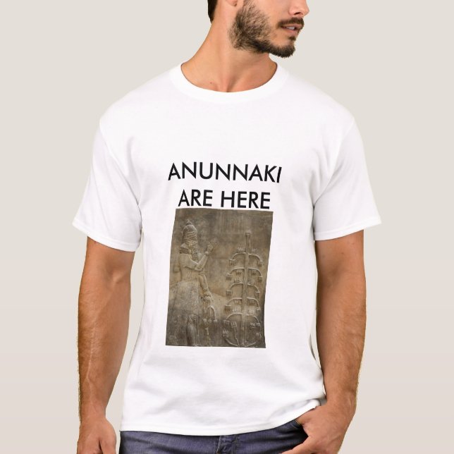 ANUNNAKI ÄR HÄR TEE (Framsida)