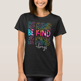 Använd alltid rätt färg när Fredstecken väljer ind T Shirt