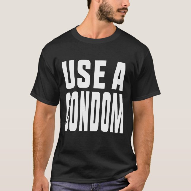 Använda A Condom T Shirt (Framsida)