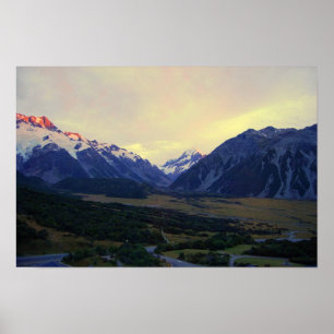 Aoraki/Mount Cook, Nya Zeeland, vid soluppgång Poster
