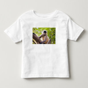 Apa i djungeln i Ranthambore National Park T-shirt