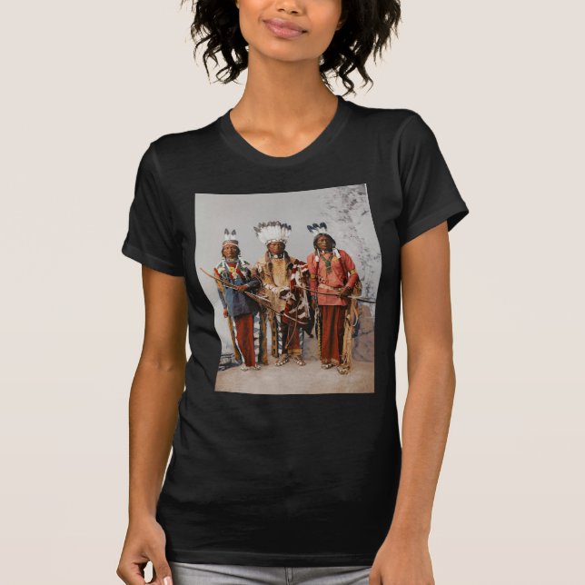 Apache chefer Garfield Ouche Te Foya 1899 T-shirt (Framsida)