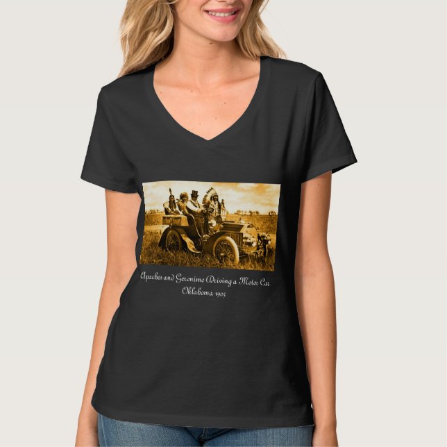 APACHER OCH GERONIMO DRIVER EN BIL T SHIRT (Framsida)