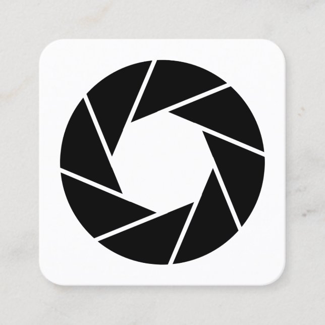 Apertur Fyrkantigt Visitkort (Framsida)