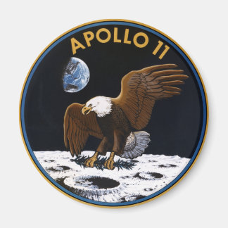 Apollo 11 magnet