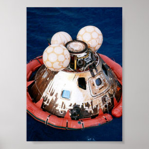 Apollo 13 Command Module efter plashdown Poster