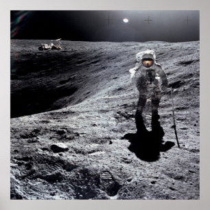 Apollo 16 Astronaut vid Måne Poster