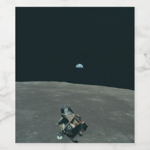 Apollo Lunar Lander och Earthrise över Måne Vinflaska Etikett
