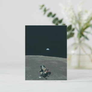 Apollo Lunar Lander och Earthrise över Måne Vykort