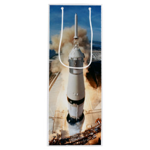 Apollo Saturn V-raket uppskjutning till månen 1969