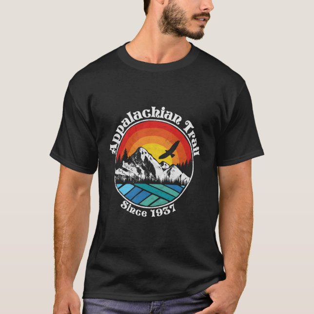 Appalachian Trail Scene Retro Mountains T Shirt (Framsida)