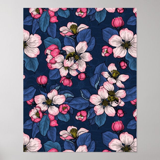 Äppelblommar på en mörk blått poster (Framsidan)